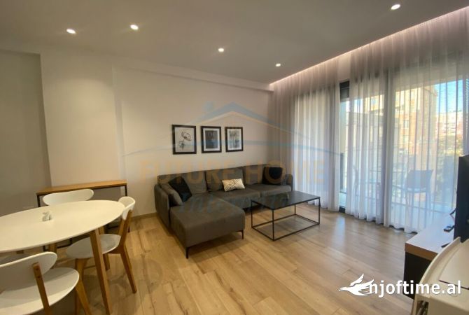 Shtepi me qera Apartament ne Tirane, 2+1, Mobilimi E mobiluar, Pagesa 1,400  Euro.