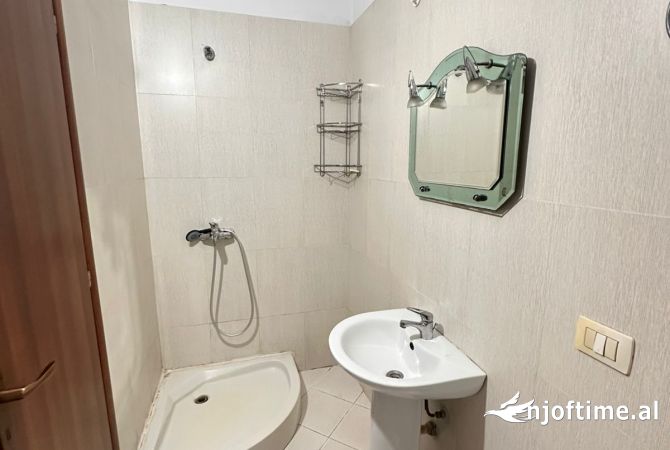 Shtepi ne shitje 2+1 ne Tirane - 133,000 Euro