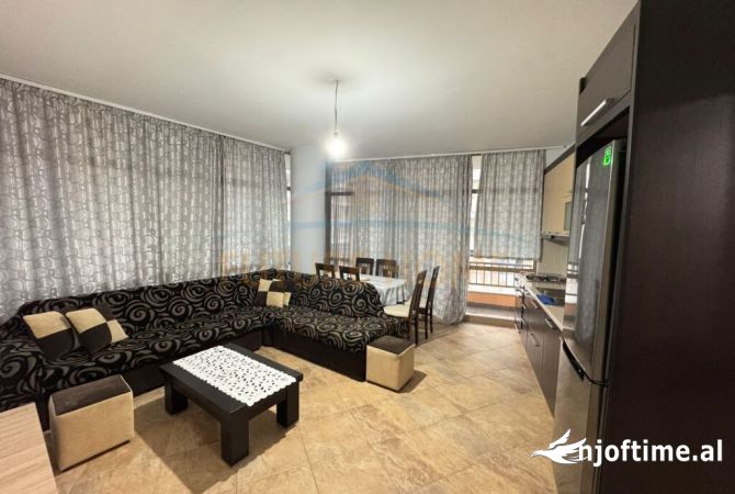 Shtepi me qera Apartament ne Tirane, 1+1, Mobilimi E mobiluar, Pagesa 410  Euro.