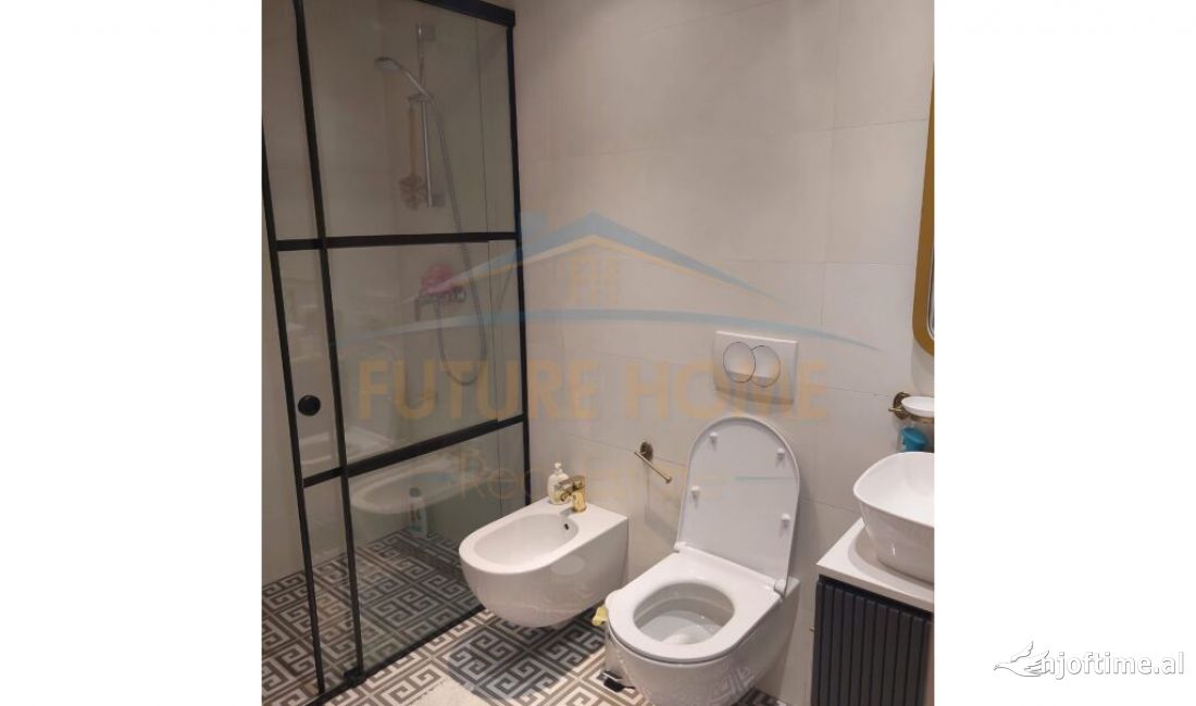 Shtepi me qera Apartament ne Tirane, 2+1, Mobilimi E mobiluar, Pagesa 720  Euro.