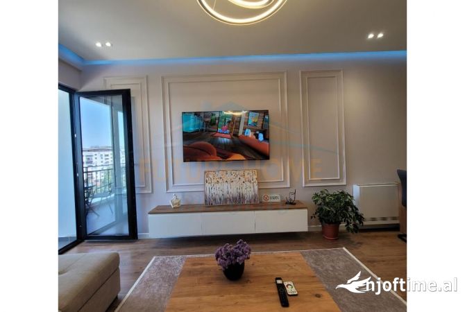 Shtepi me qera Apartament ne Tirane, 2+1, Mobilimi E mobiluar, Pagesa 800  Euro.