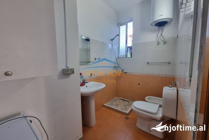 Shtepi me qera Apartament ne Tirane, 1+1, Mobilimi E mobiluar, Pagesa 400  Euro.