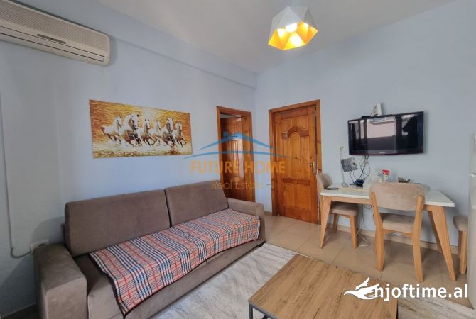 Shtepi me qera Apartament ne Tirane, 1+1, Mobilimi E mobiluar, Pagesa 400  Euro.