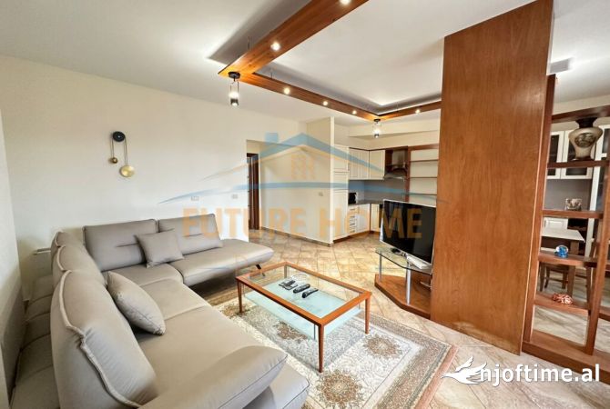 Shtepi me qera Apartament ne Tirane, 2+1, Mobilimi E mobiluar, Pagesa 1,200  Euro.