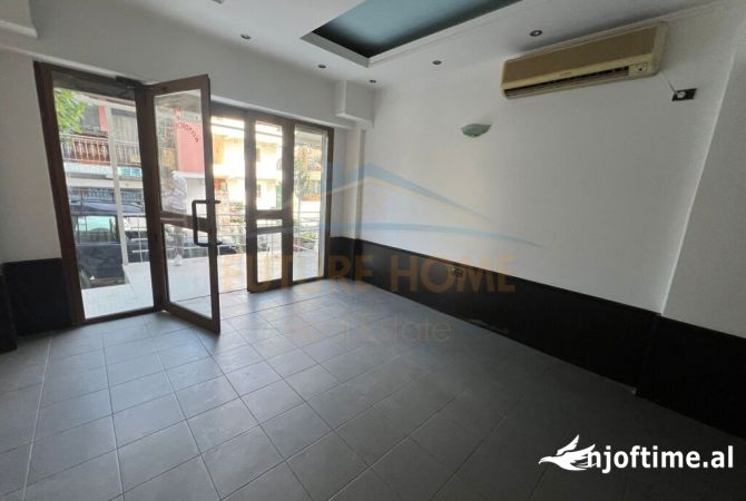 Ambient biznesi ne shitje 1+1 ne Tirane - 78,000 Euro
