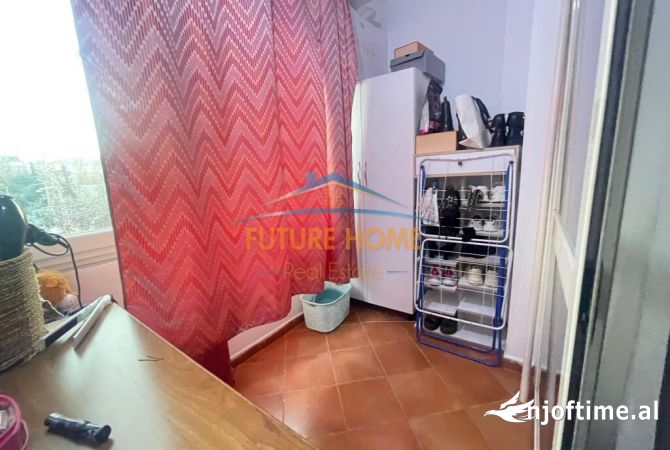 Shtepi ne shitje Apartament ne Tirane, 1+1, Mobilimi E mobiluar, Pagesa 105,000  Euro.