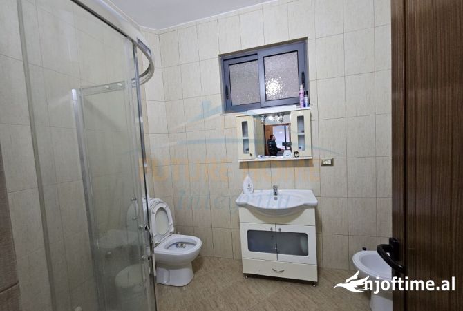 Shtepi me qera 2+1 ne Tirane - 600 Euro