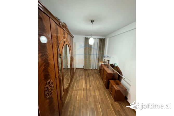 Shtepi me qera 3+1 ne Tirane - 850 Euro