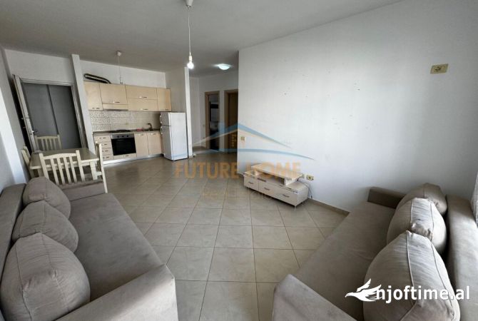 Shtepi me qera Apartament ne Tirane, 2+1, Mobilimi E mobiluar, Pagesa 450  Euro.