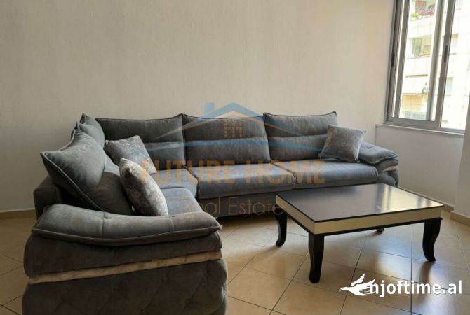 Shtepi ne shitje Apartament ne Tirane, 1+1, Mobilimi E mobiluar, Pagesa 90,000  Euro.