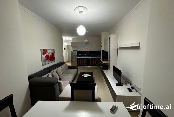 Shtepi me qera 1+1 ne Tirane - 550 Euro