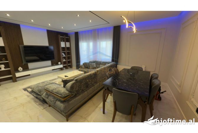 Shtepi me qera Apartament ne Tirane, 1+1, Mobilimi E mobiluar, Pagesa 700  Euro.