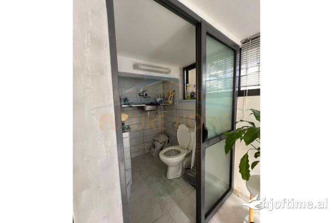 Ambient biznesi ne shitje 1+1 ne Tirane - 84,000 Euro