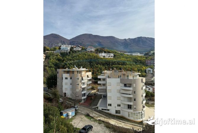 Shtepi ne shitje 2+1 ne Tirane - 130,000 Euro