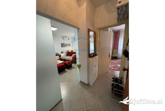 Shtepi me qera 1+1 ne Tirane - 480 Euro