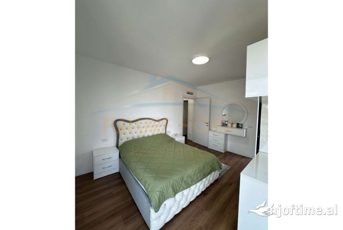 Shtepi me qera Apartament ne Tirane, 2+1, Mobilimi E mobiluar, Pagesa 600  Euro.