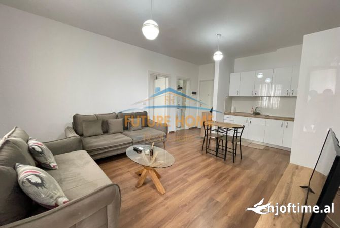 Shtepi me qera Apartament ne Tirane, 1+1, Mobilimi Pjeserisht e mobiluar, Pagesa 550  Euro.