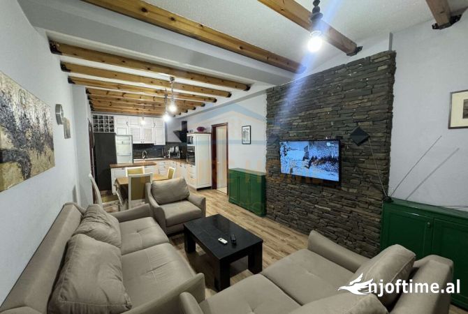Shtepi me qera Apartament ne Tirane, 2+1, Mobilimi E mobiluar, Pagesa 470  Euro.