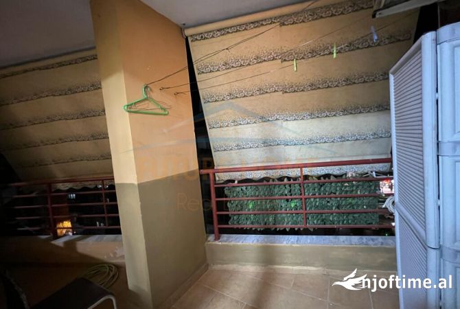 Shtepi me qera Apartament ne Tirane, 2+1, Mobilimi E mobiluar, Pagesa 4,500  Euro.