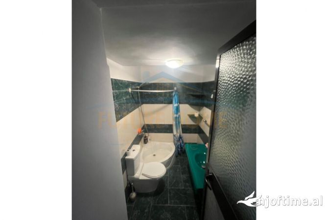 Shtepi me qera Garsoniere ne Tirane - 450 Euro