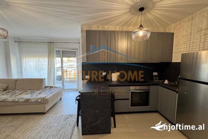 Shtepi ne shitje 2+1 ne Tirane - 240,000 Euro