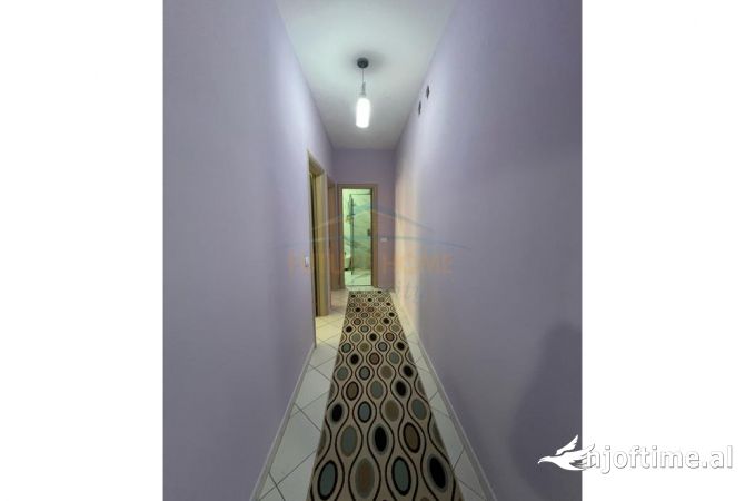 Shtepi me qera 2+1 ne Tirane - 450 Euro