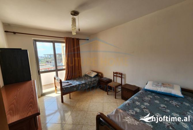 Shtepi me qera 2+1 ne Tirane - 450 Euro