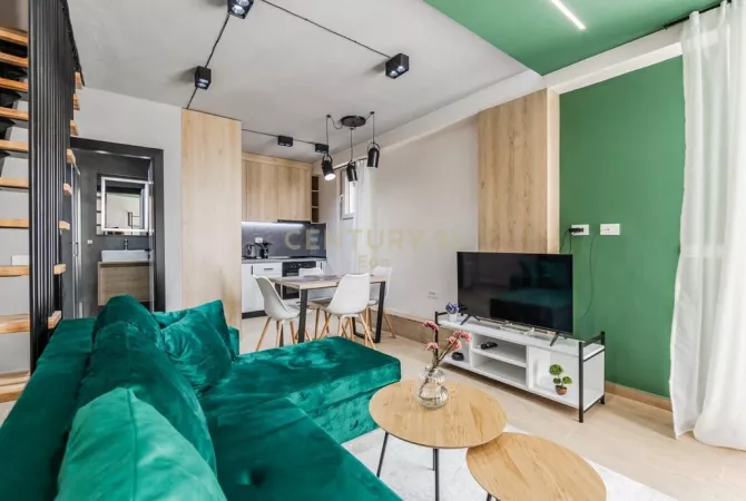 Shtepi ne shitje Duplex(shtepi me 2 kate) ne Durres, 1+1, Mobilimi Bosh, pa mobiluar, Pagesa 165,000  Euro.