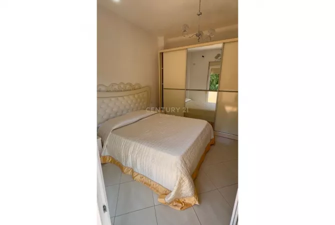 Shtepi me qera 3+1 ne Durres - 650 Euro