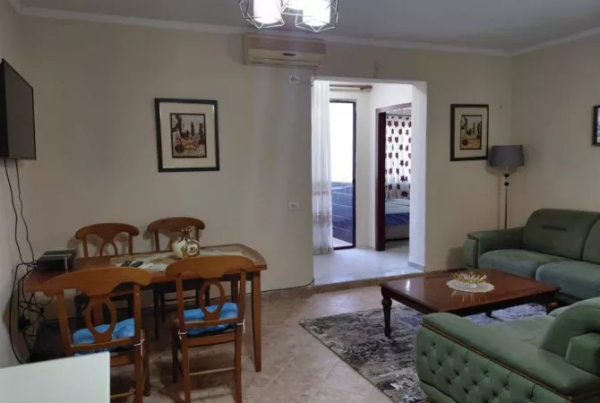 Shtepi me qera 2+1 ne Durres - 450 Euro