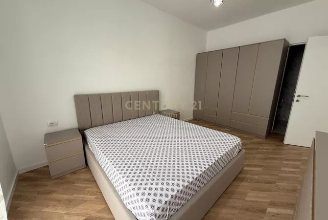 Shtepi me qera 3+1 ne Tirane - 600 Euro