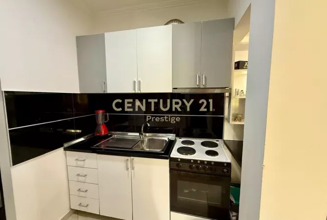 Shtepi me qera Apartament ne Tirane, 1+1, Mobilimi E mobiluar, Pagesa 550  Euro.