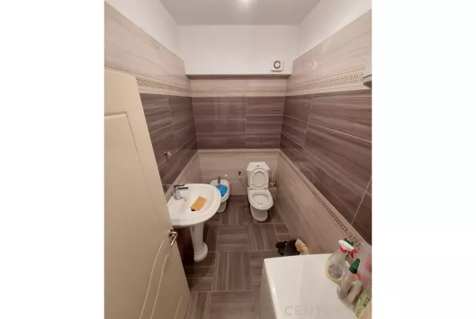 House for Sale 2+1 in Tirana - 135,000 Euro