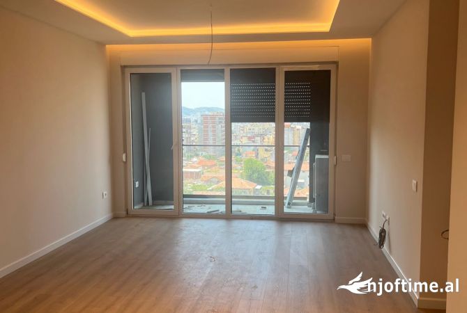 Shtepi me qera 2+1 ne Tirane - 750 Euro
