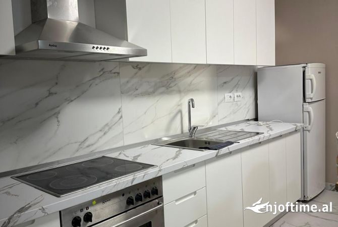 Shtepi me qera 1+1 ne Tirane - 399 Euro