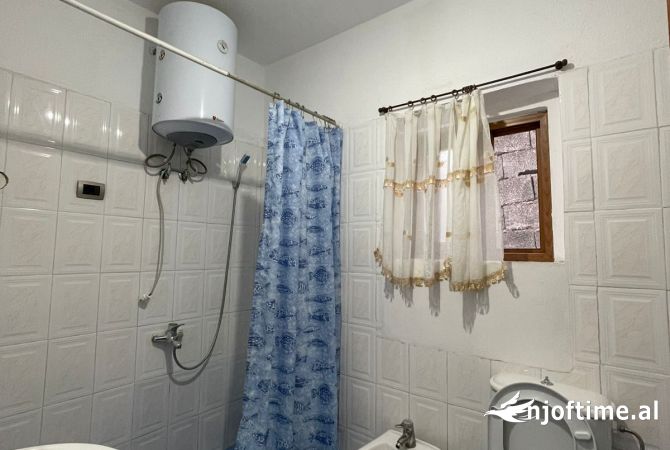 Shtepi me qera 2+1 ne Tirane - 401 Euro