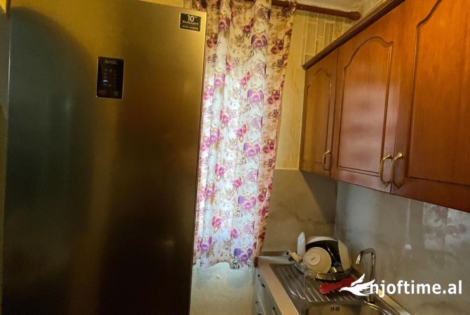 Shtepi ne shitje Apartament ne Tirane, 1+1, Mobilimi E mobiluar, Pagesa 75,099  Euro.