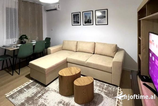 Shtepi me qera 1+1 ne Tirane - 595 Euro