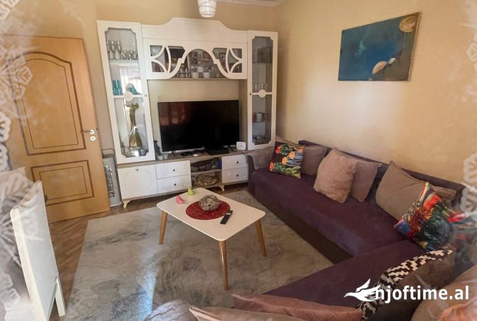 Shtepi ne shitje 1+1 ne Tirane - 75,000 Euro