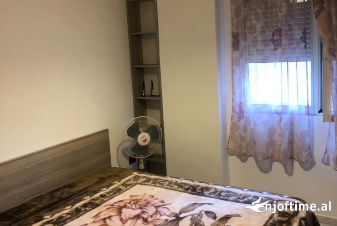 Shtepi me qera 1+1 ne Tirane - 401 Euro