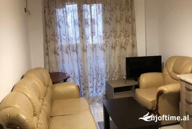 Shtepi me qera 1+1 ne Tirane - 401 Euro