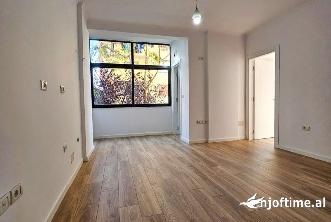Shtepi ne shitje 1+1 ne Tirane - 112,000 Euro
