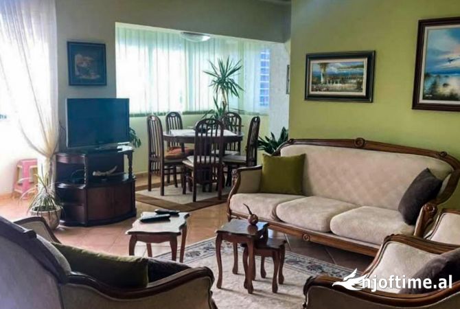 Shtepi me qera 2+1 ne Tirane - 600 Euro