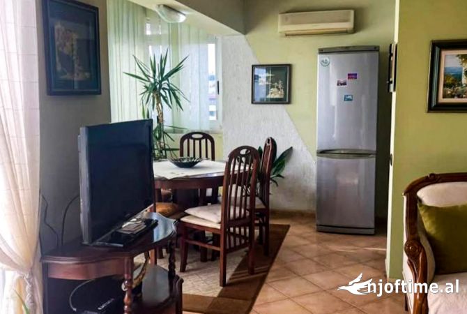Shtepi me qera 2+1 ne Tirane - 600 Euro