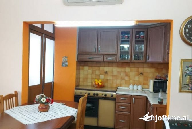 Shtepi ne shitje 2+1 ne Tirane - 124,020 Euro