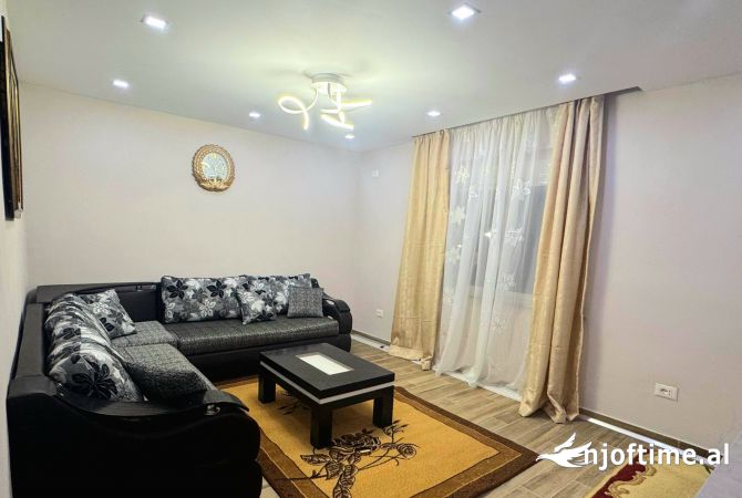 Shtepi ne shitje 2+1 ne Tirane - 125,005 Euro