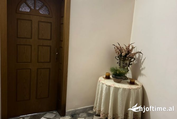 Shtepi me qera 2+1 ne Tirane - 501 Euro