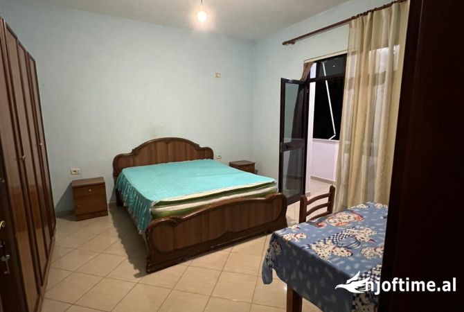 Shtepi me qera Apartament ne Tirane, 2+1, Mobilimi E mobiluar, Pagesa 451  Euro.