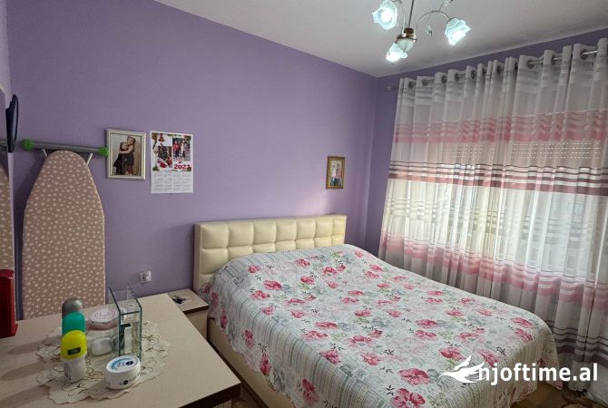 Shtepi ne shitje 1+1 ne Tirane - 75,001 Euro