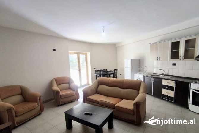 Shtepi ne shitje 2+1 ne Tirane - 94,000 Euro